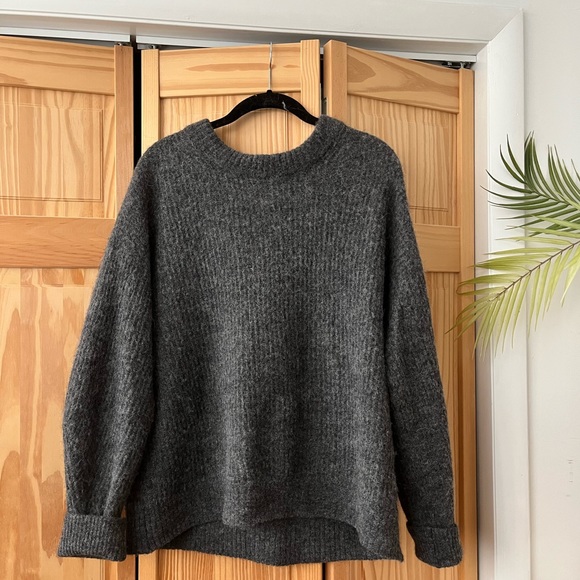 Sweaters - Everlane Alpaca Crew in Charcoal